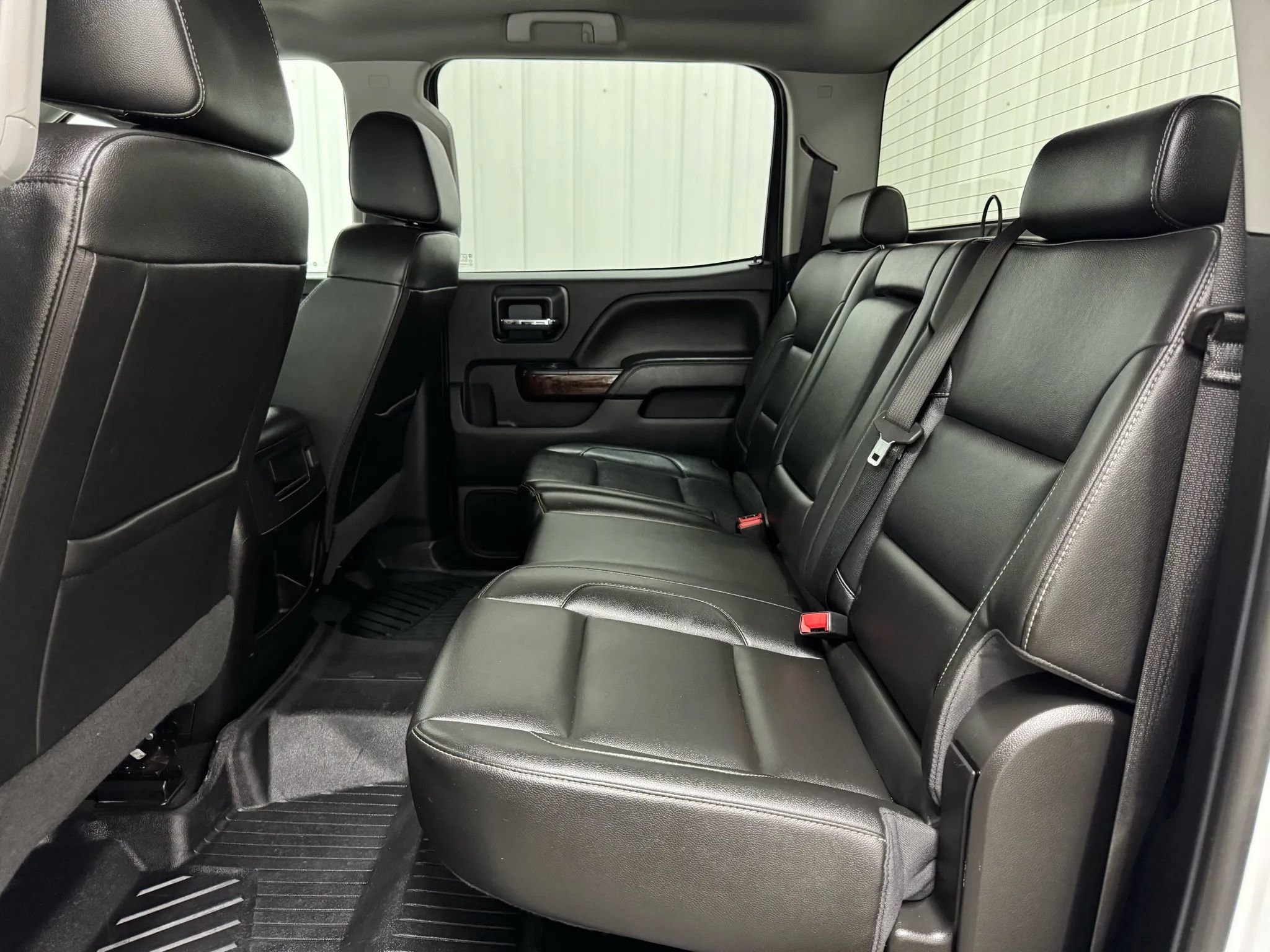 Used 2018 GMC Sierra 2500 SLT w/ Duramax Plus Package image 16