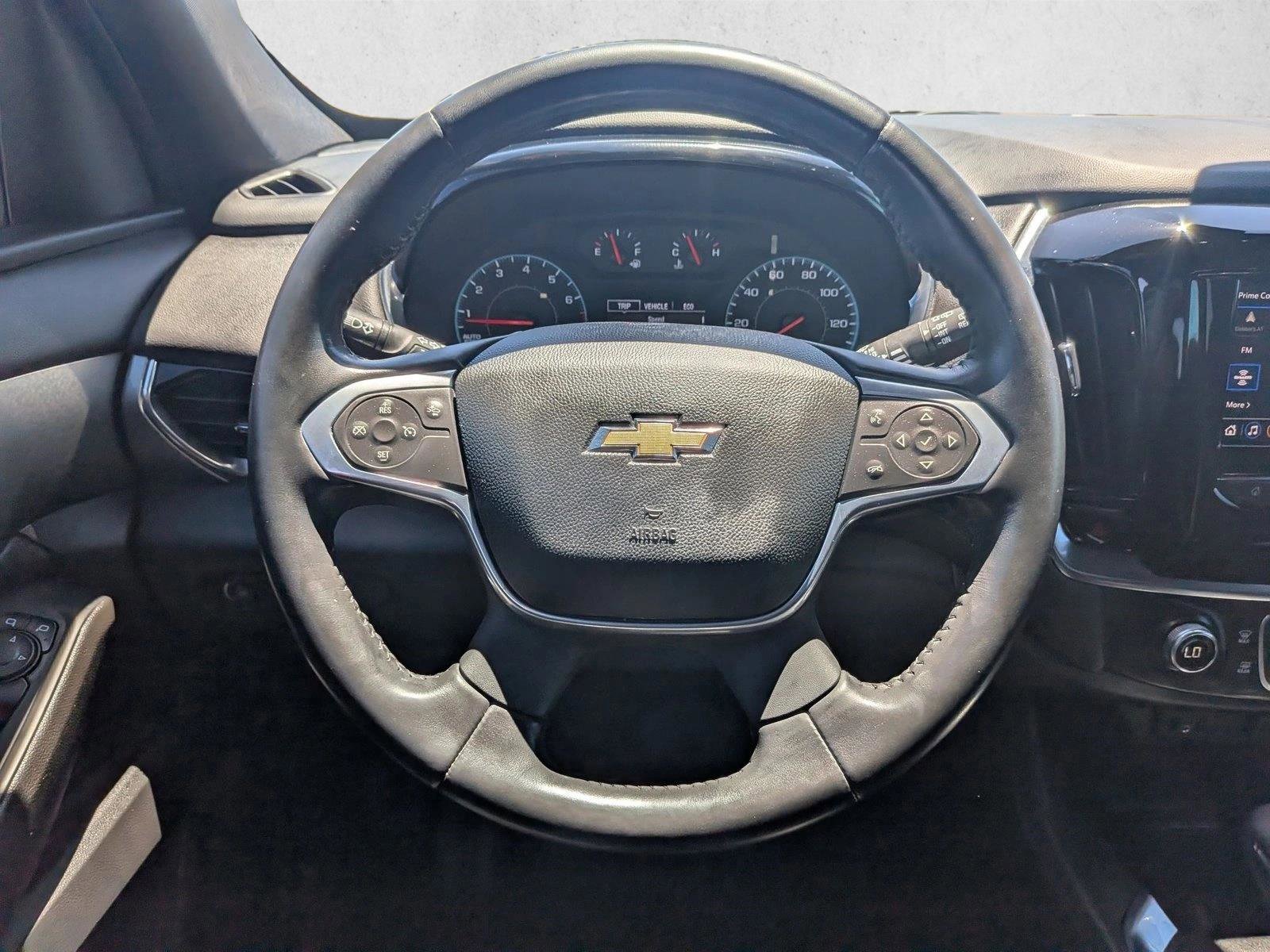 Used 2022 Chevrolet Traverse LT FWD image 13