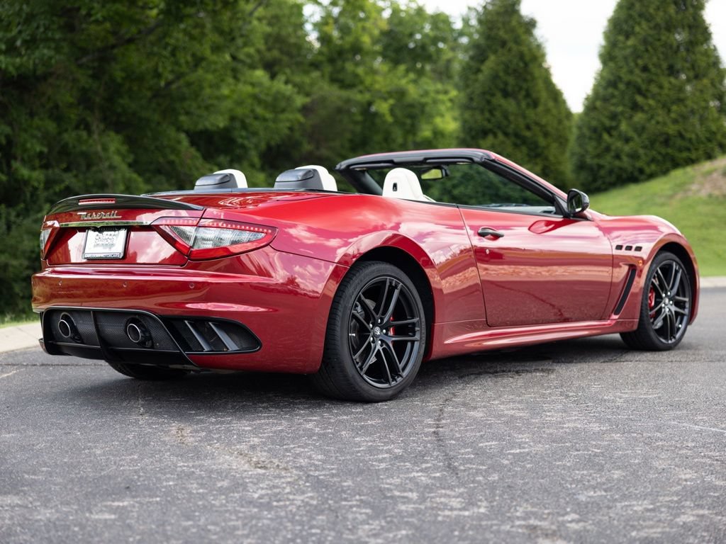 Used 2017 Maserati GranTurismo Convertible RWD image 7