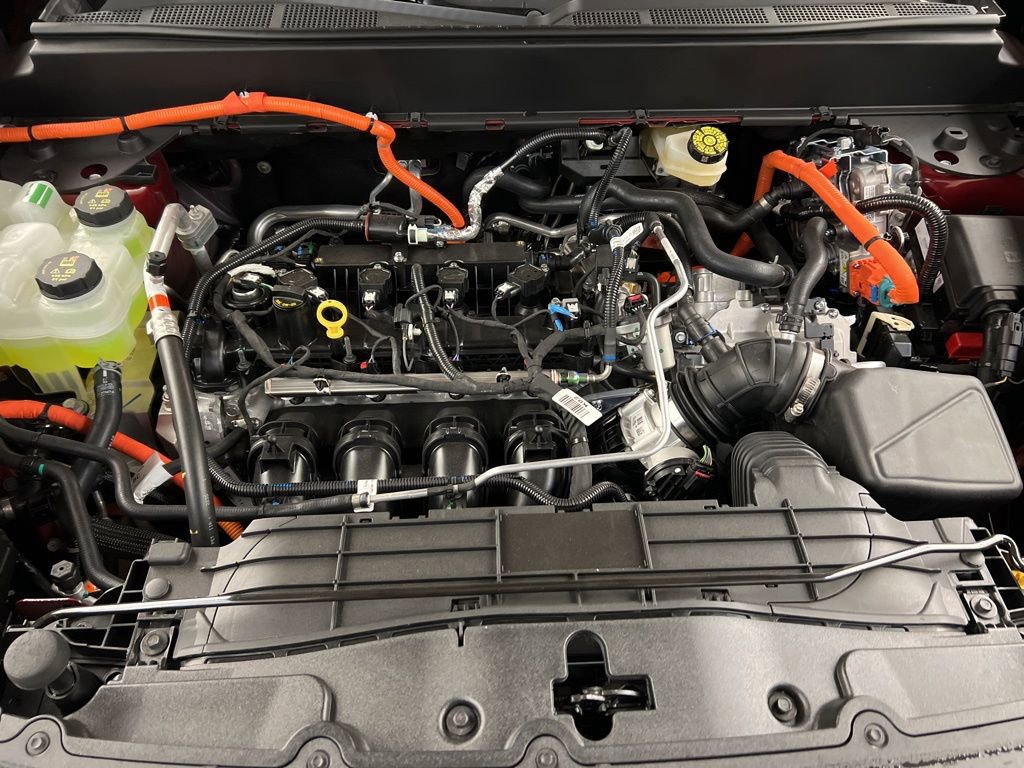 New 2025 Ford Maverick XLT w/ Equipment Group 301A image 36