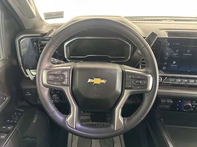Used 2025 Chevrolet Silverado 2500 LTZ w/ LTZ Premium Package image 22
