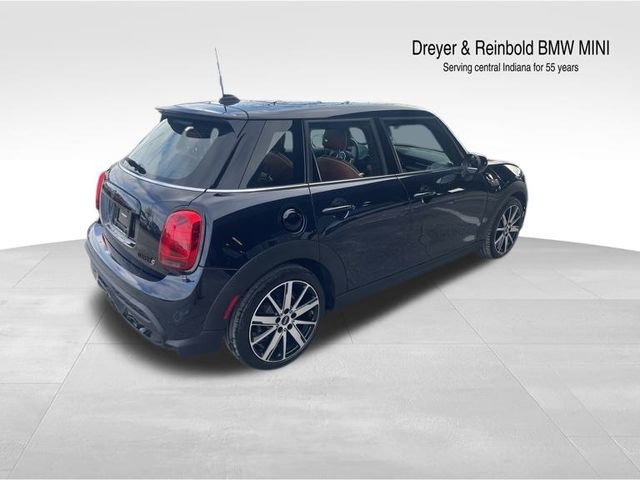 Used 2024 MINI Cooper S image 7