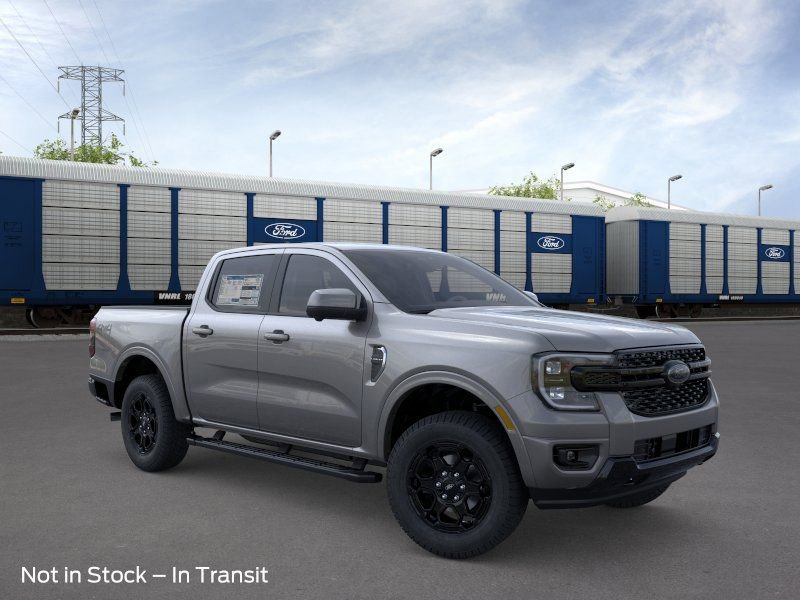 New 2026 Ford Ranger Lariat w/ Black Appearance Package AWD/4WD image 7