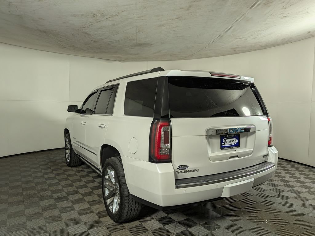 Used 2020 GMC Yukon Denali w/ Denali Premium Package image 4