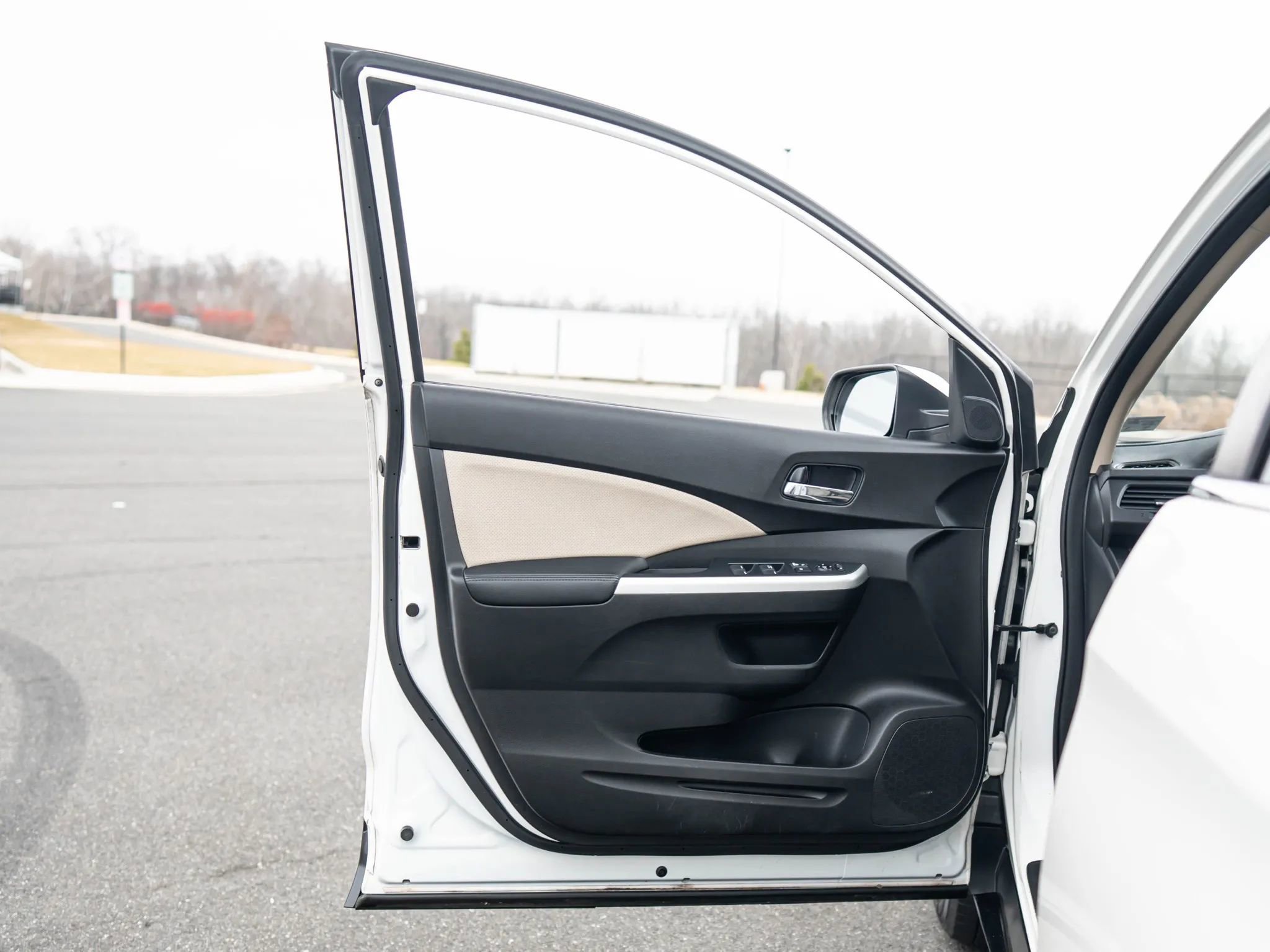 Used 2016 Honda CR-V EX-L image 46