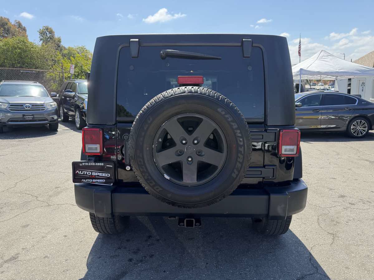 Used 2008 Jeep Wrangler Unlimited X w/ PWR Convenience Group AWD/4WD image 5