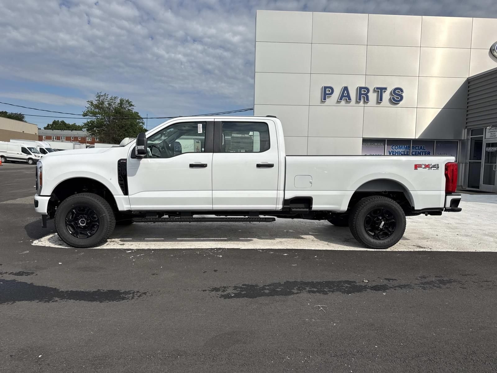 New 2026 Ford F250 XL w/ STX Appearance Package AWD/4WD image 6