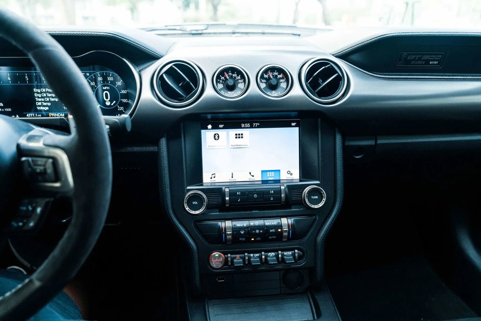 Used 2020 Ford Mustang Shelby GT500 w/ Technology Package image 31