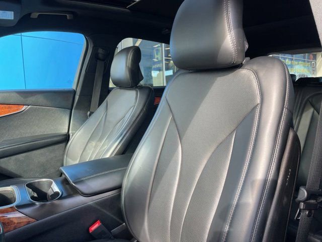 Used 2018 Lincoln MKX Reserve w/ Lincoln MKX Climate Package image 10