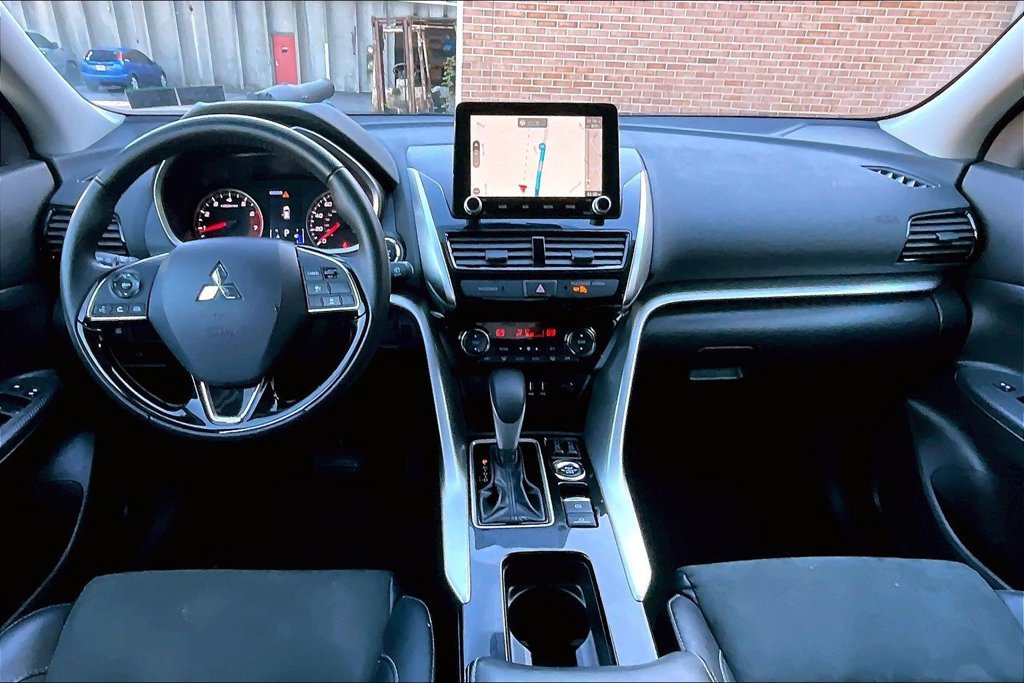 Used 2025 Mitsubishi Eclipse Cross SE AWD/4WD image 14