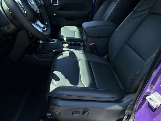 New 2026 Jeep Wrangler Unlimited Sahara AWD/4WD image 20