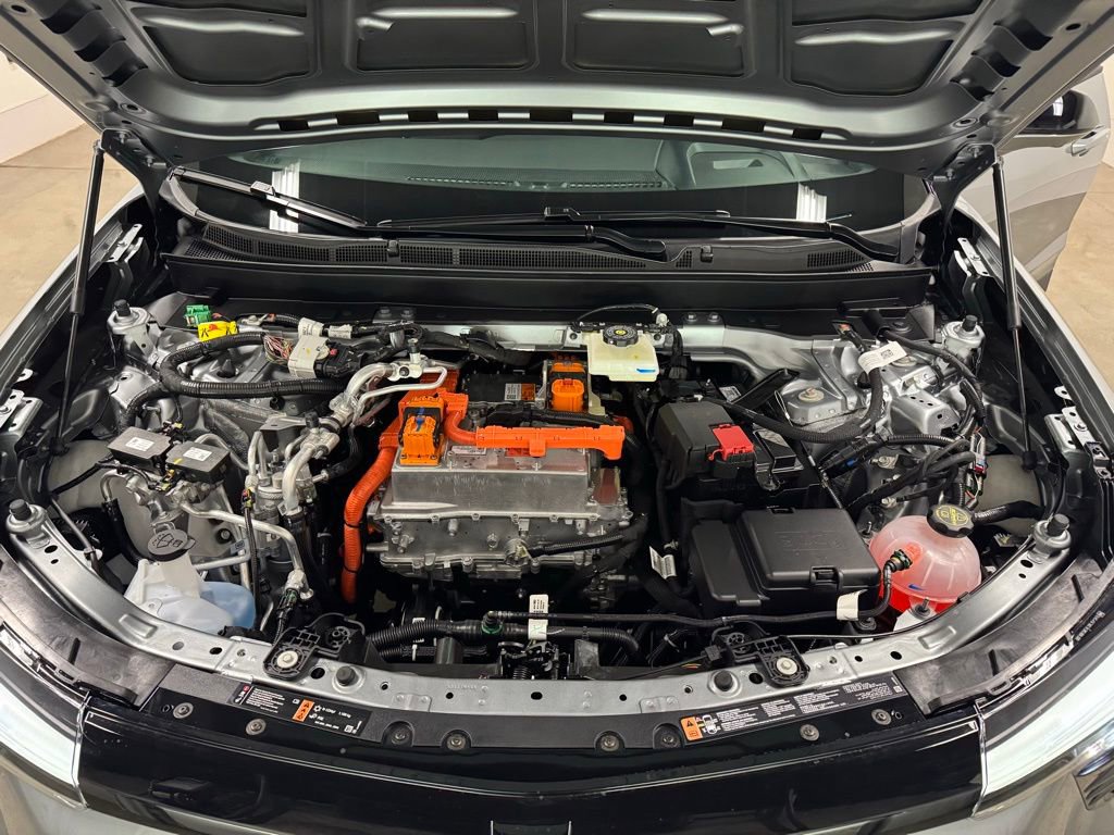 New 2025 Chevrolet Blazer EV LT image 39