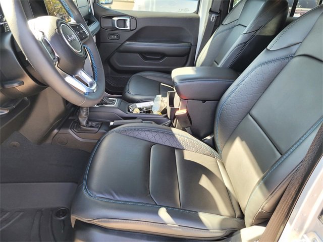 Used 2024 Jeep Wrangler High Altitude image 15