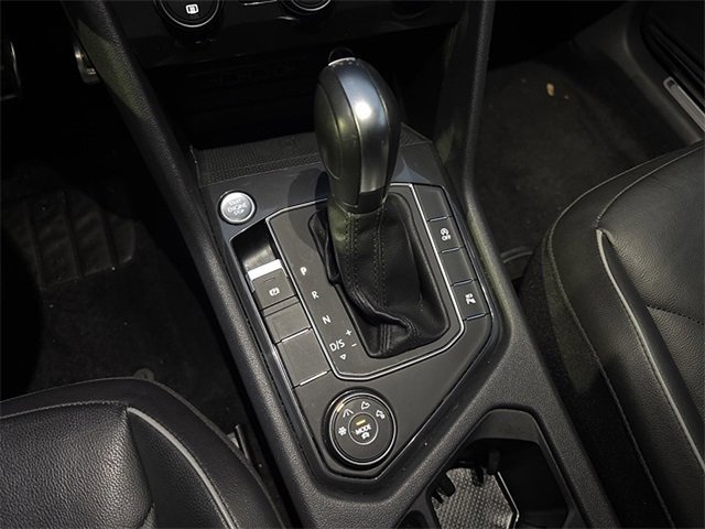 Used 2020 Volkswagen Tiguan SEL Premium R-Line image 19