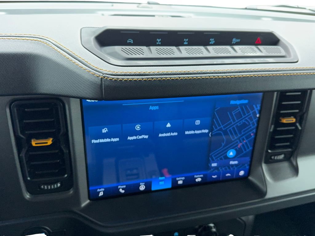Used 2024 Ford Bronco Badlands image 27