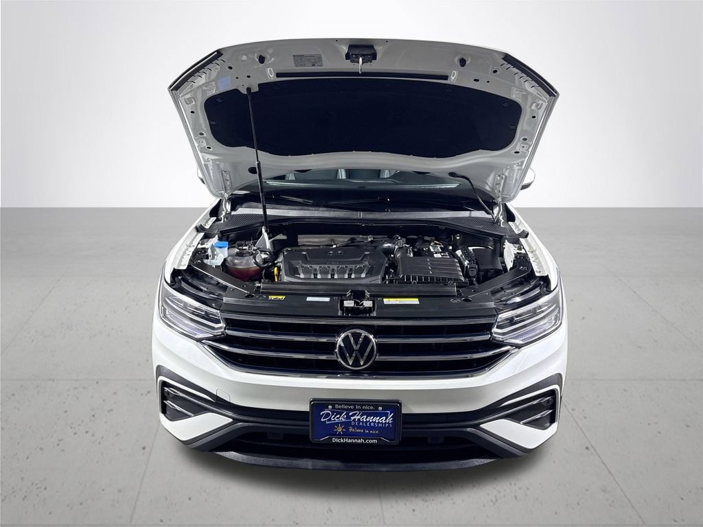 Certified 2023 Volkswagen Tiguan SE image 21