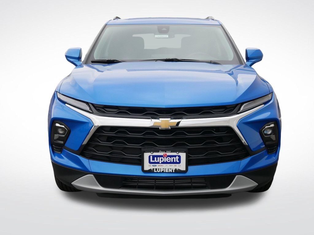 New 2026 Chevrolet Blazer LT w/ Convenience Package AWD/4WD image 11