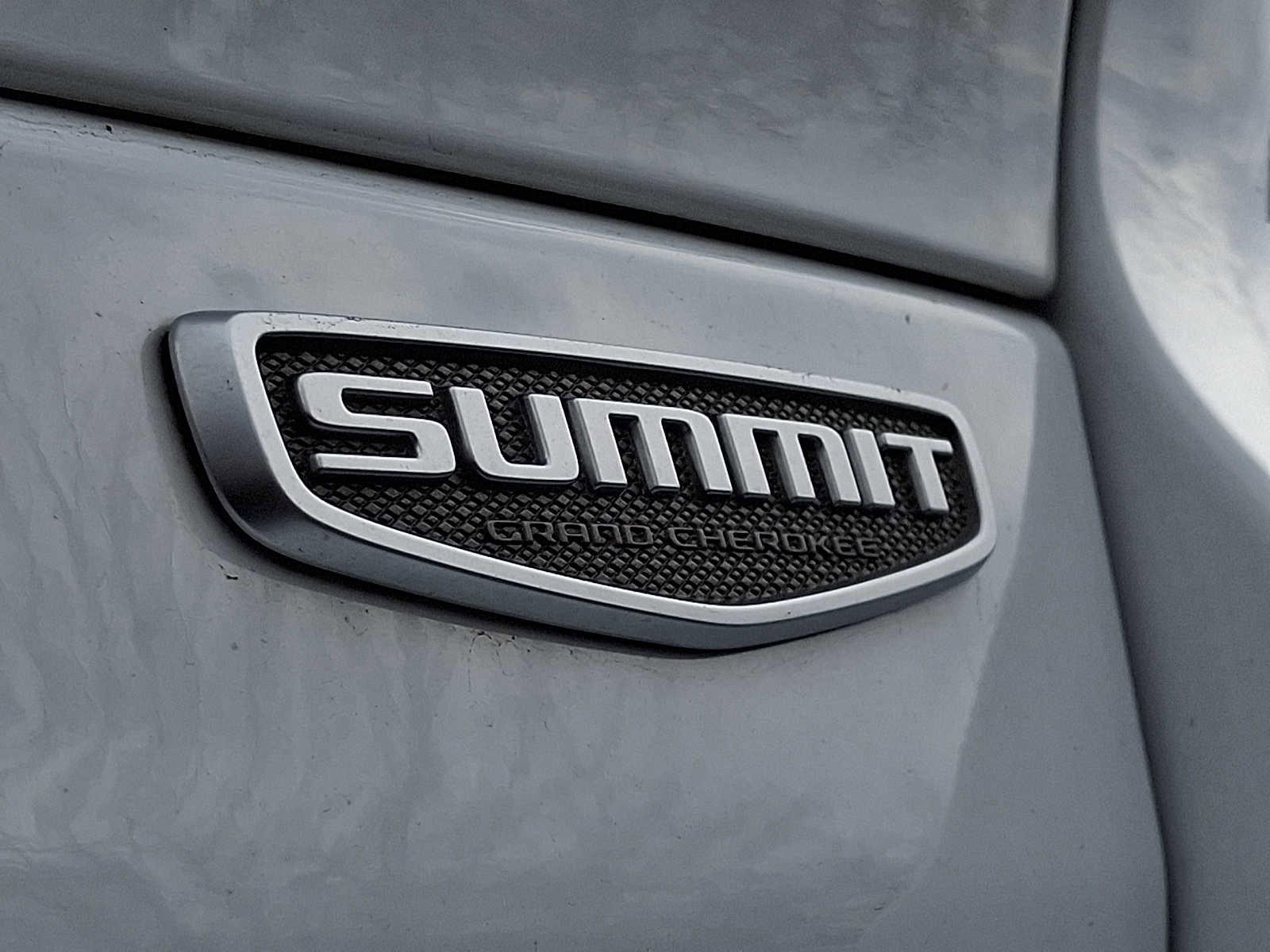 Used 2022 Jeep Grand Cherokee Summit image 34