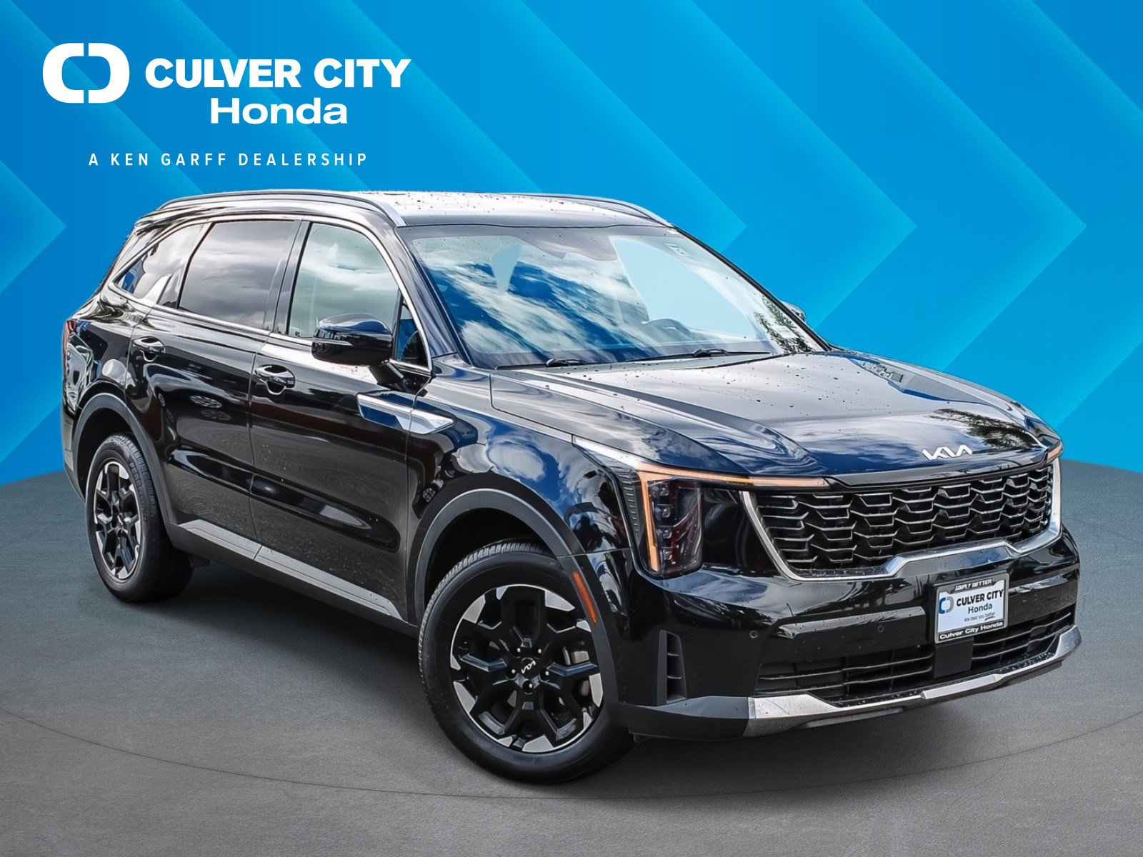 Used 2024 Kia Sorento S