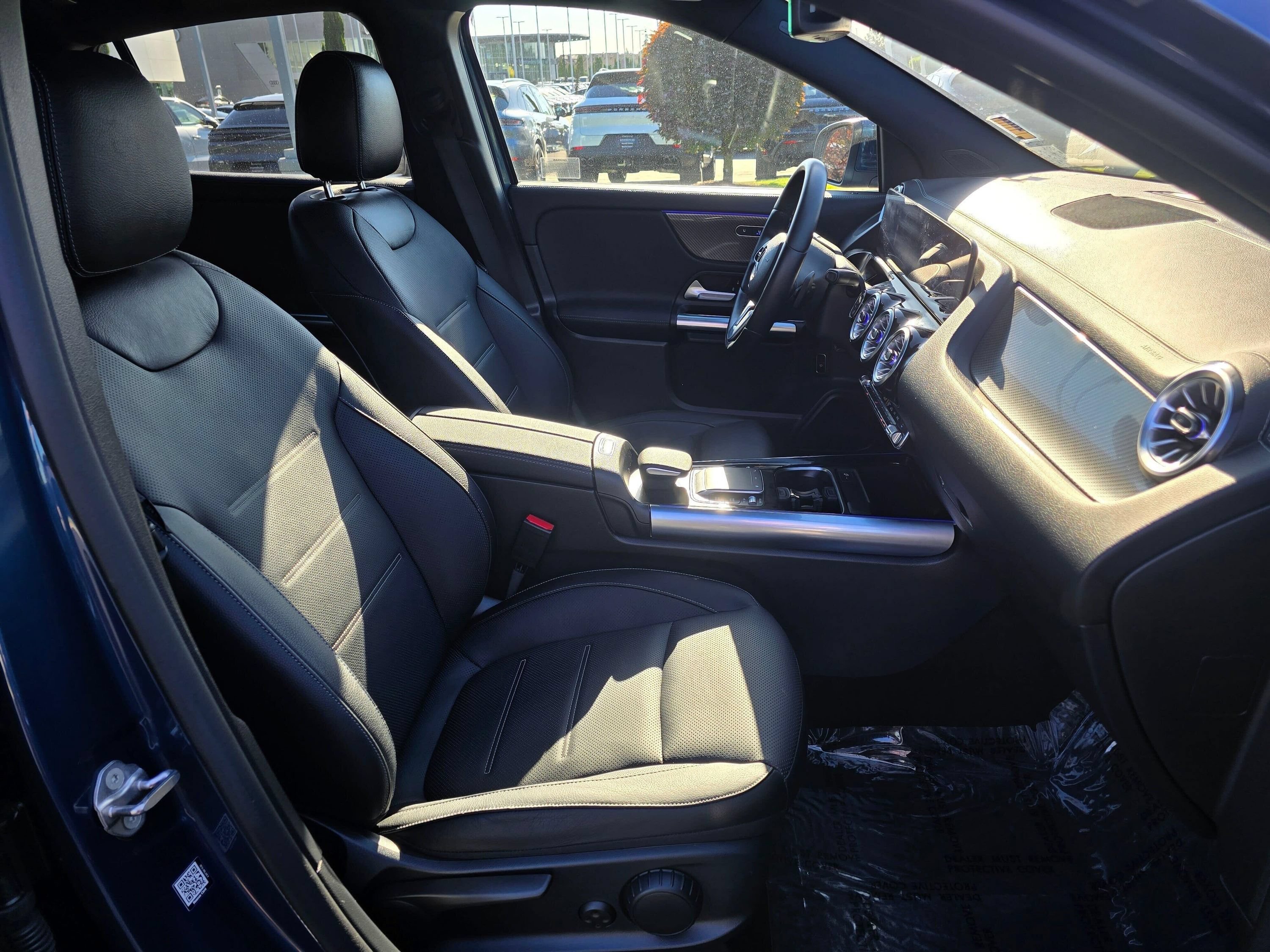 Used 2022 Mercedes-Benz GLA 250 4MATIC image 25