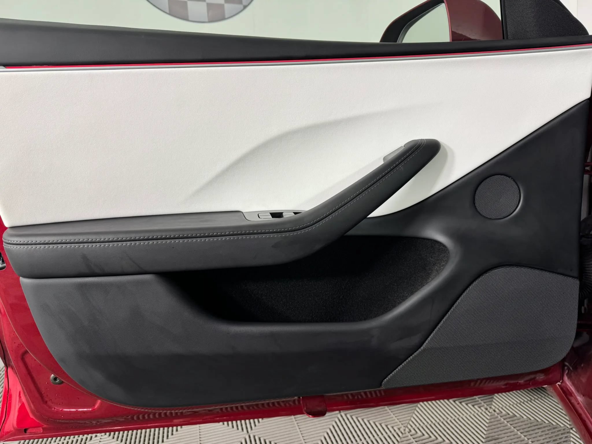 Used 2025 Tesla Model 3 Long Range AWD/4WD image 37