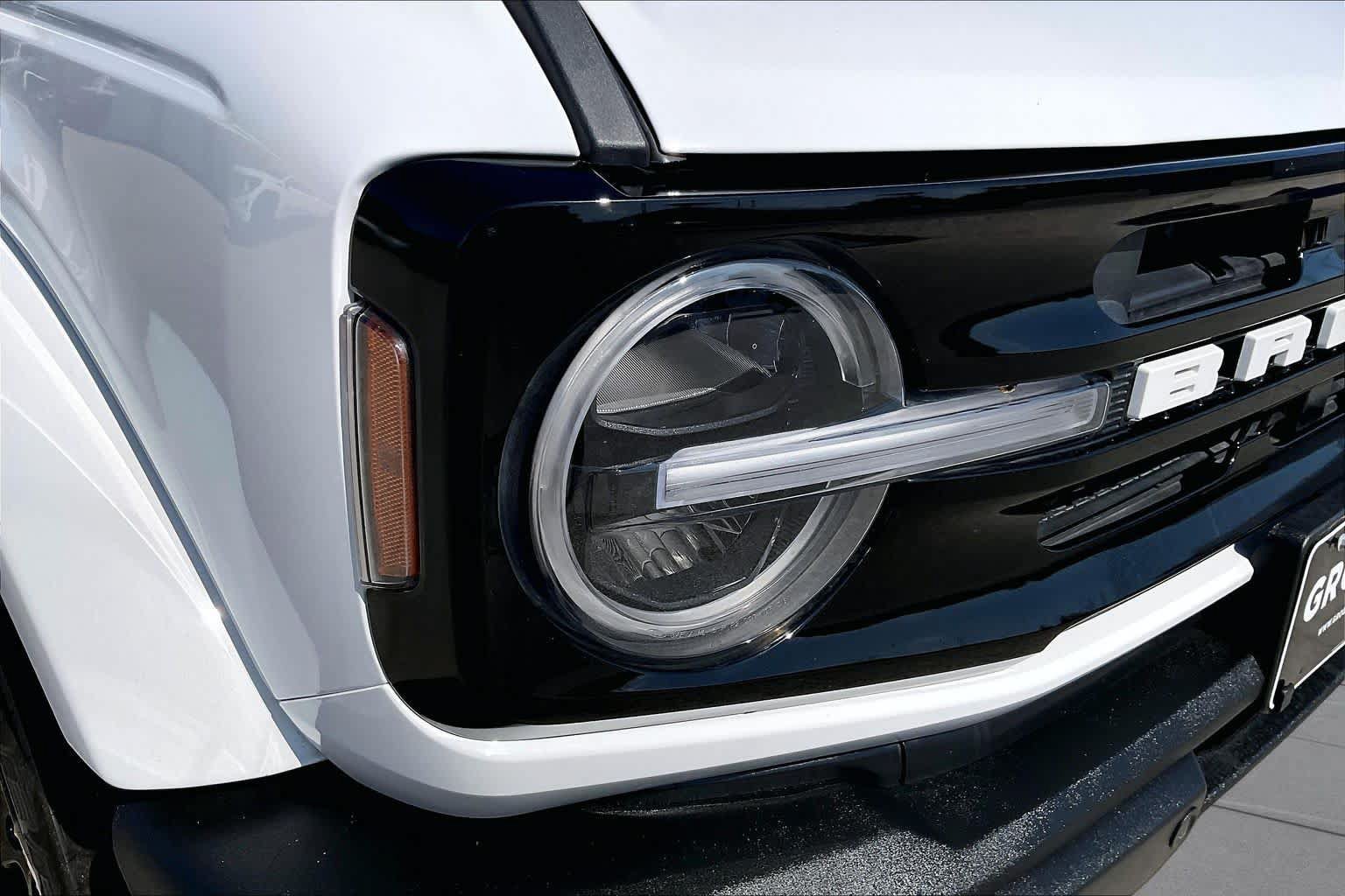 Used 2025 Ford Bronco Outer Banks AWD/4WD image 24