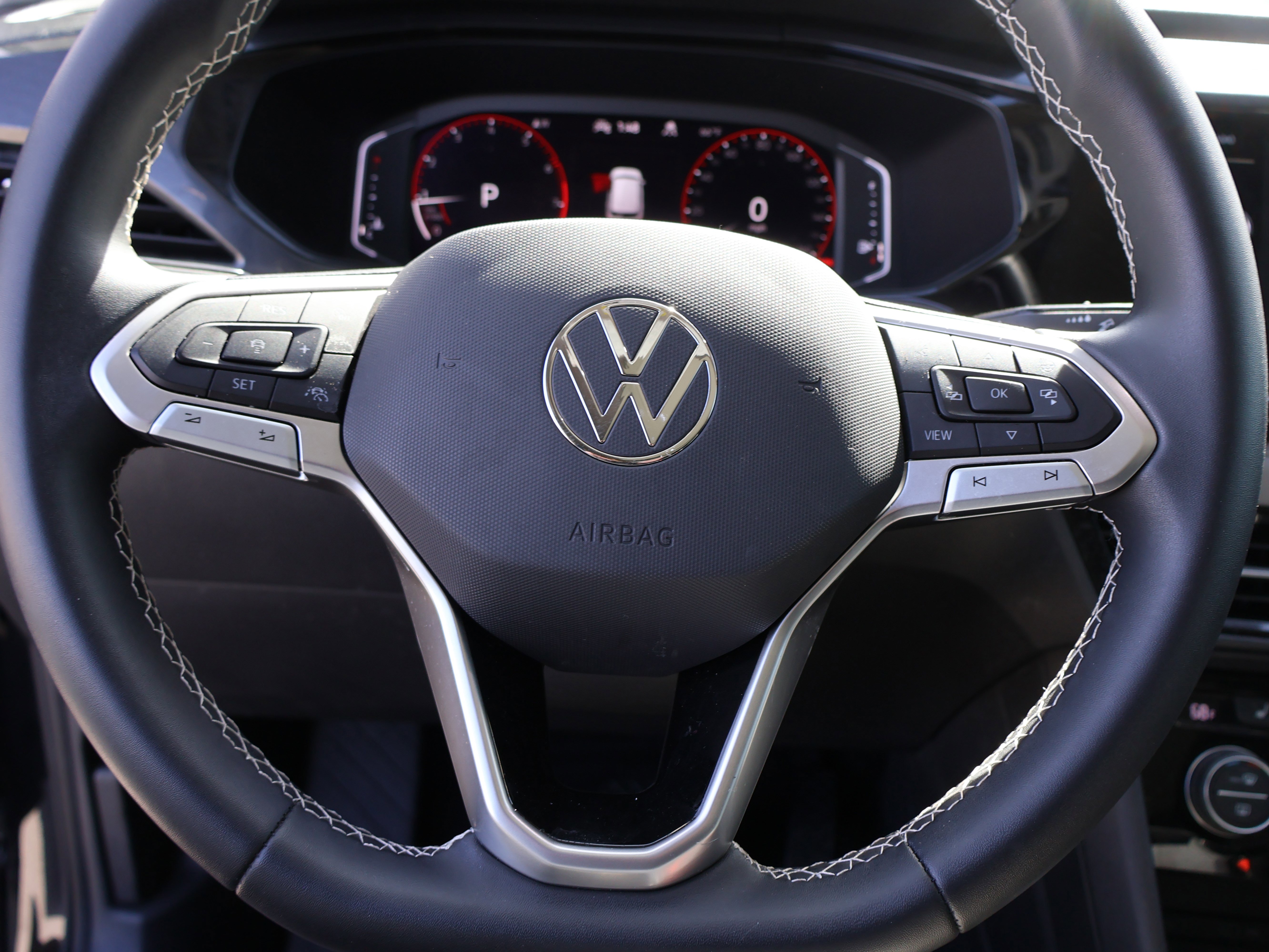 Used 2023 Volkswagen Taos SEL image 30