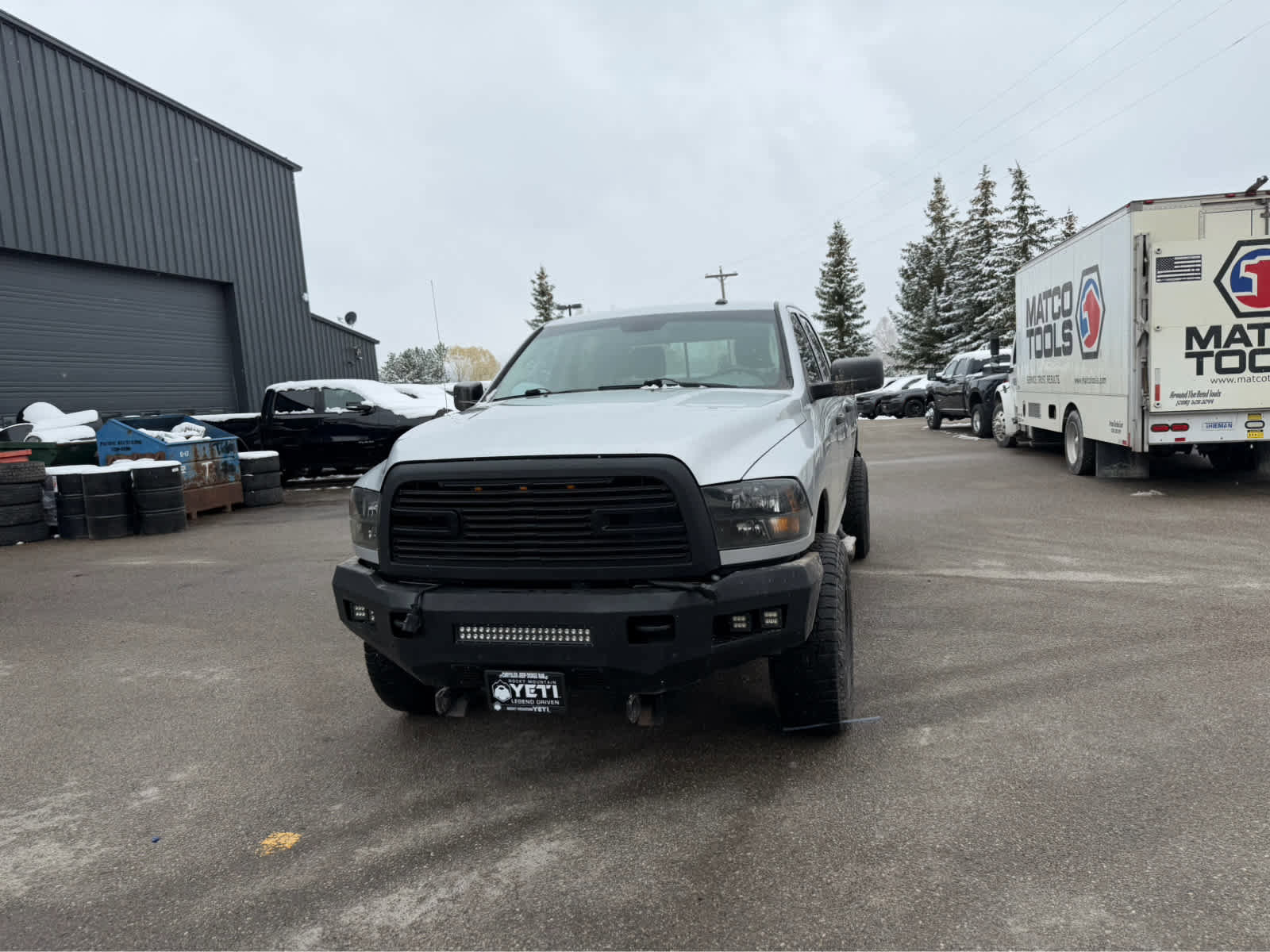 Used 2015 RAM 2500 SLT w/ Protection Group AWD/4WD image 3