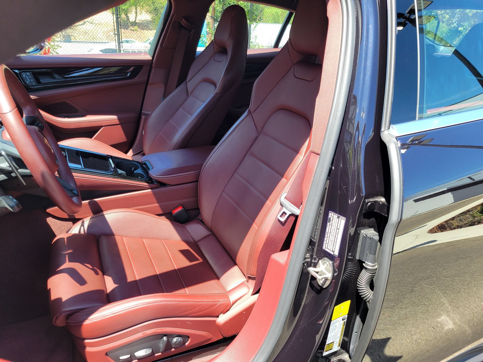 Used 2026 Porsche Panamera image 5