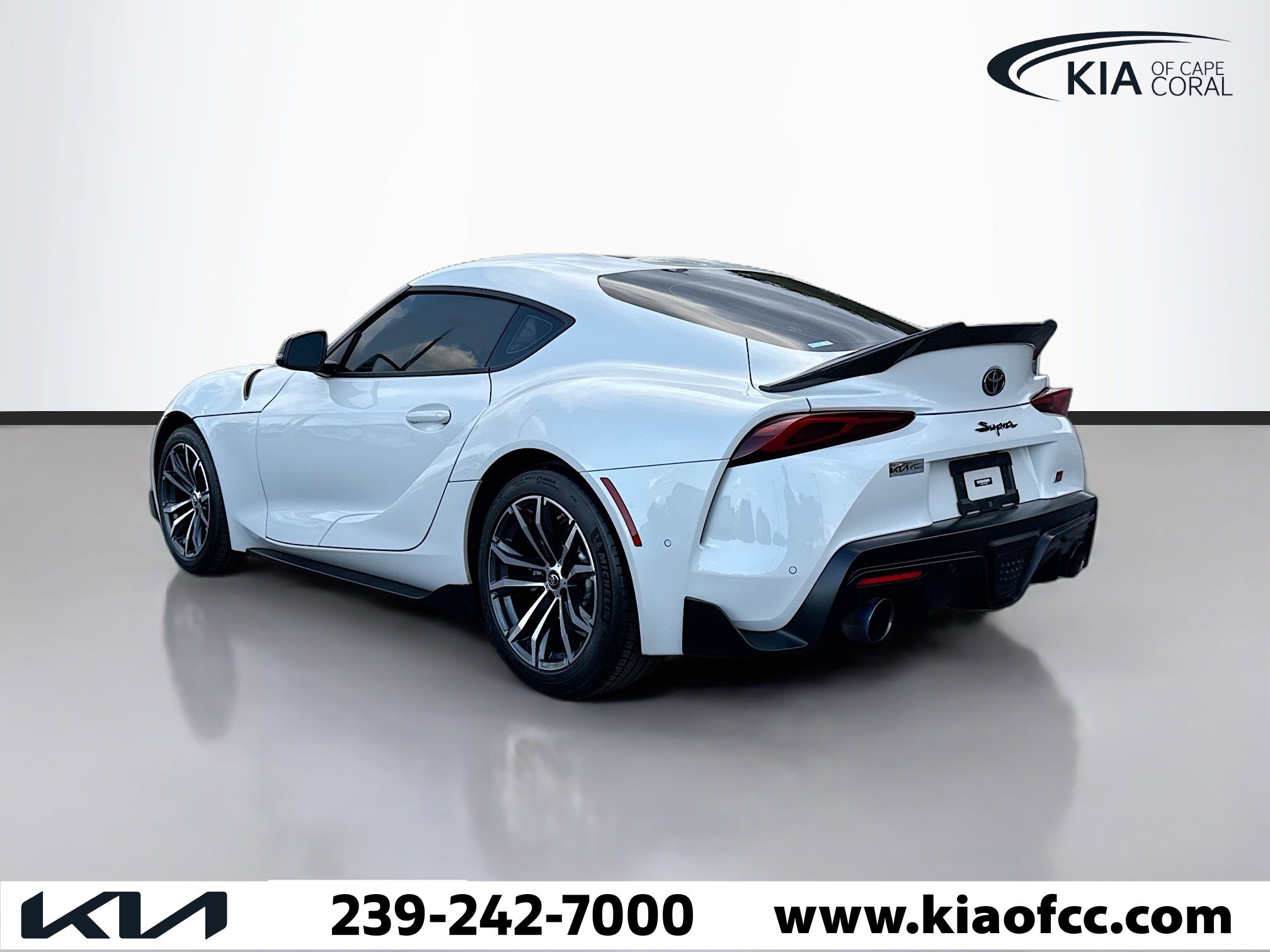 Used 2023 Toyota Supra image 3