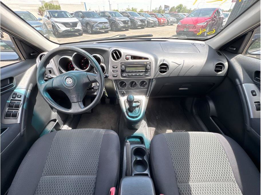 Used 2006 Toyota Matrix FWD image 4