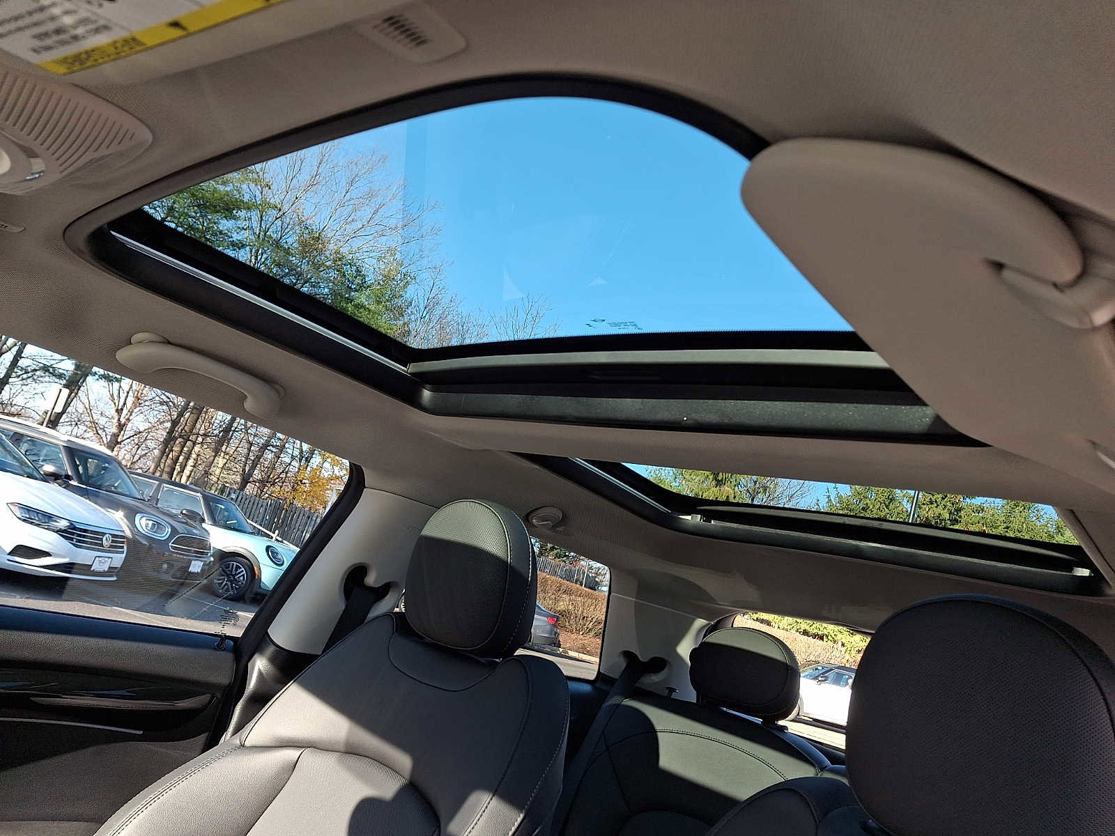 Certified 2024 MINI Cooper S image 13