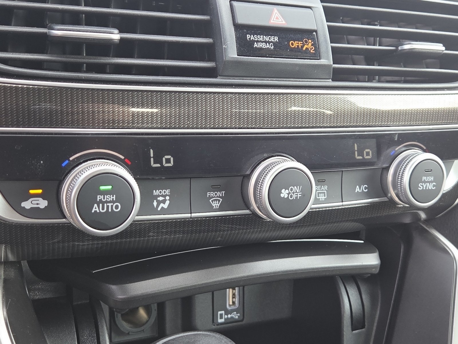 Used 2018 Honda Accord Sport image 27