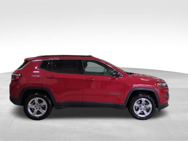 Used 2023 Jeep Compass Latitude w/ Convenience Group image 27
