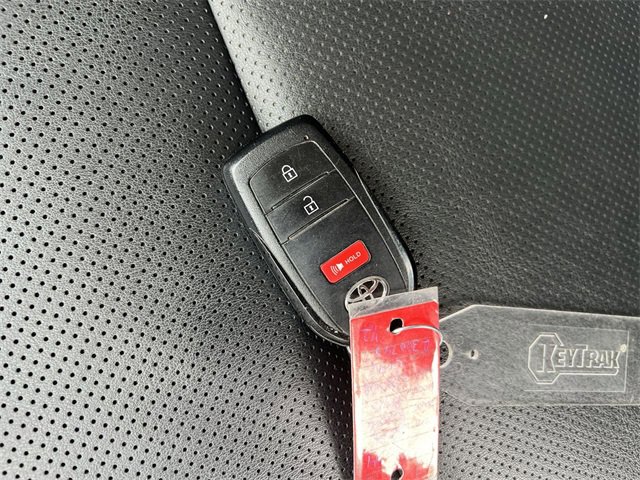 Used 2024 Toyota Prius XLE image 25