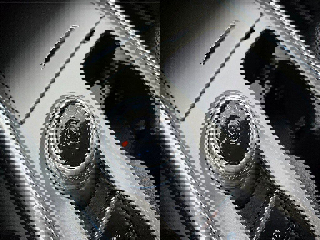 Used 2024 Ford Explorer XLT w/ Equipment Group 202A image 20