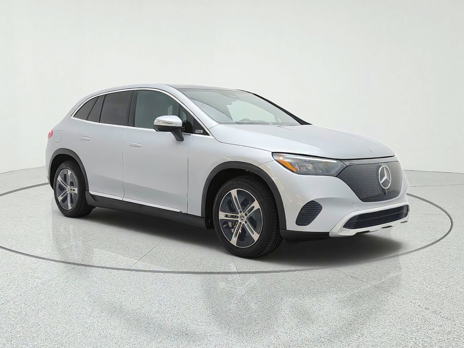 Certified 2023 Mercedes-Benz EQE 350+ SUV image 3