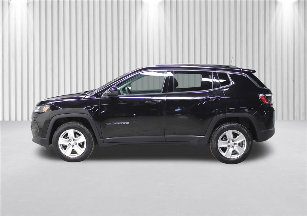 Used 2022 Jeep Compass Latitude image 7