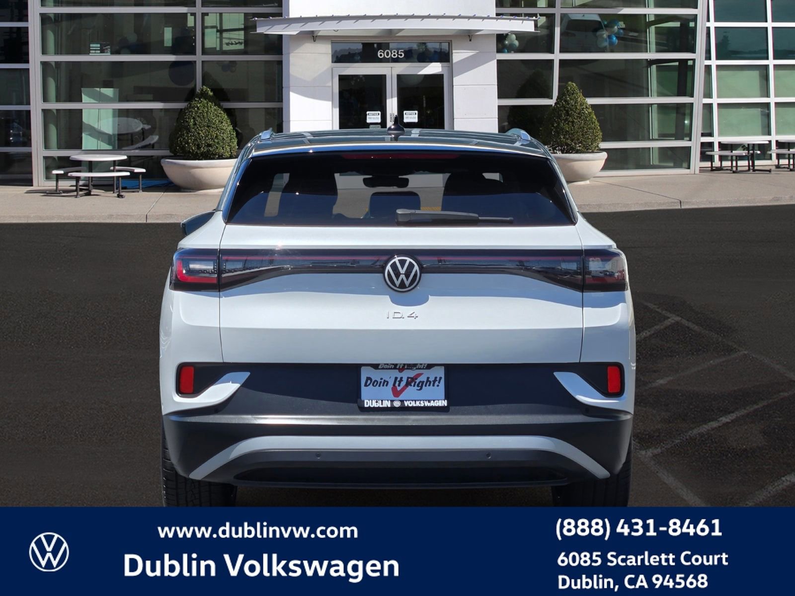 Used 2023 Volkswagen ID.4 Pro S Plus RWD image 5