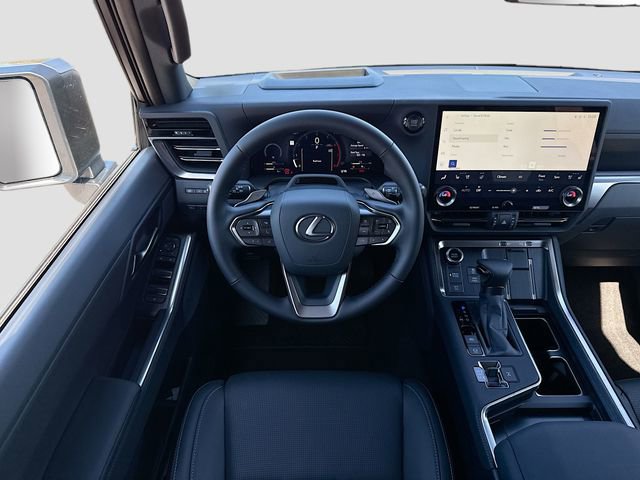 New 2026 Lexus GX 550 AWD/4WD image 18