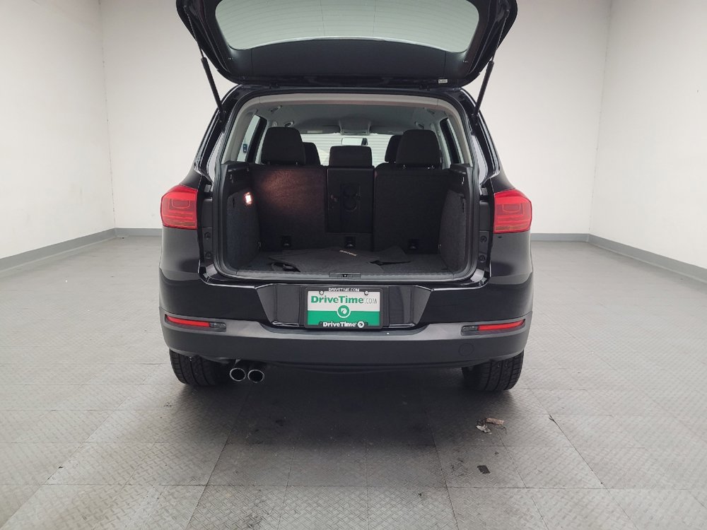 Used 2017 Volkswagen Tiguan Limited w/ Alloy Wheels Package image 29