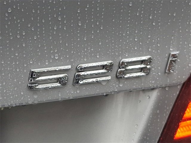 Used 2015 BMW 528i Sedan image 30