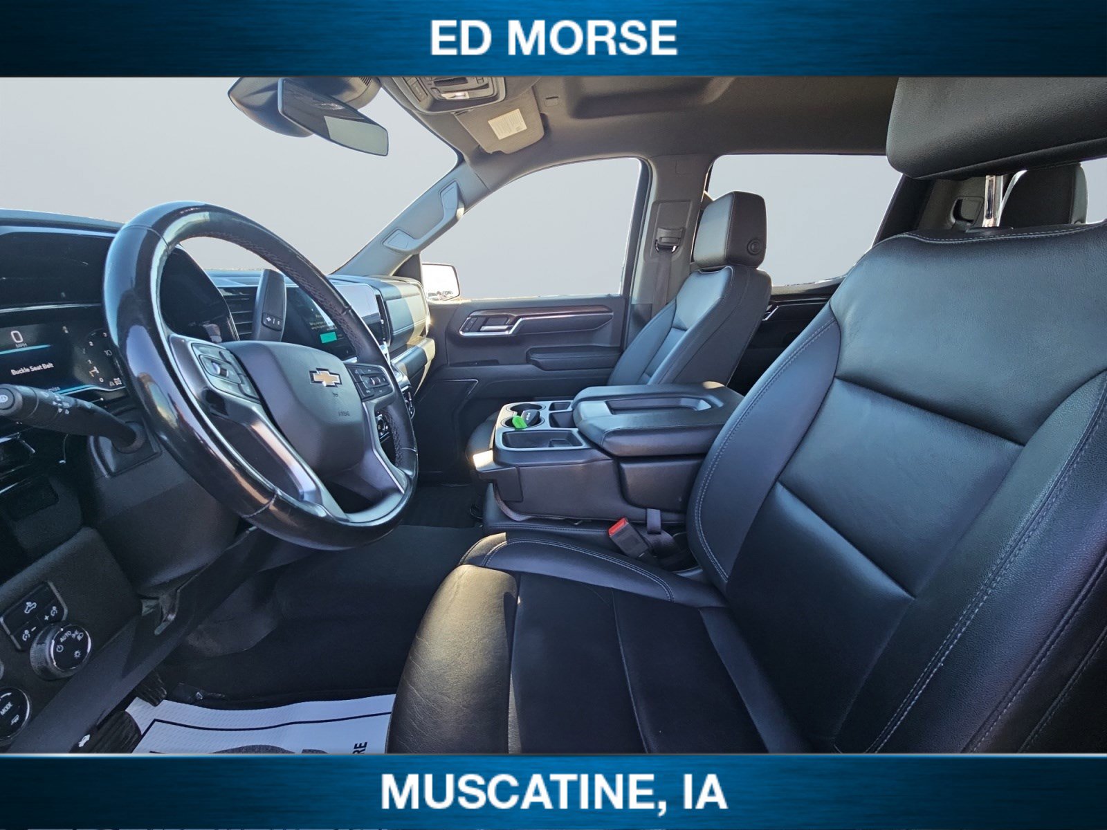 Used 2024 Chevrolet Silverado 1500 LT w/ Leather Package image 13