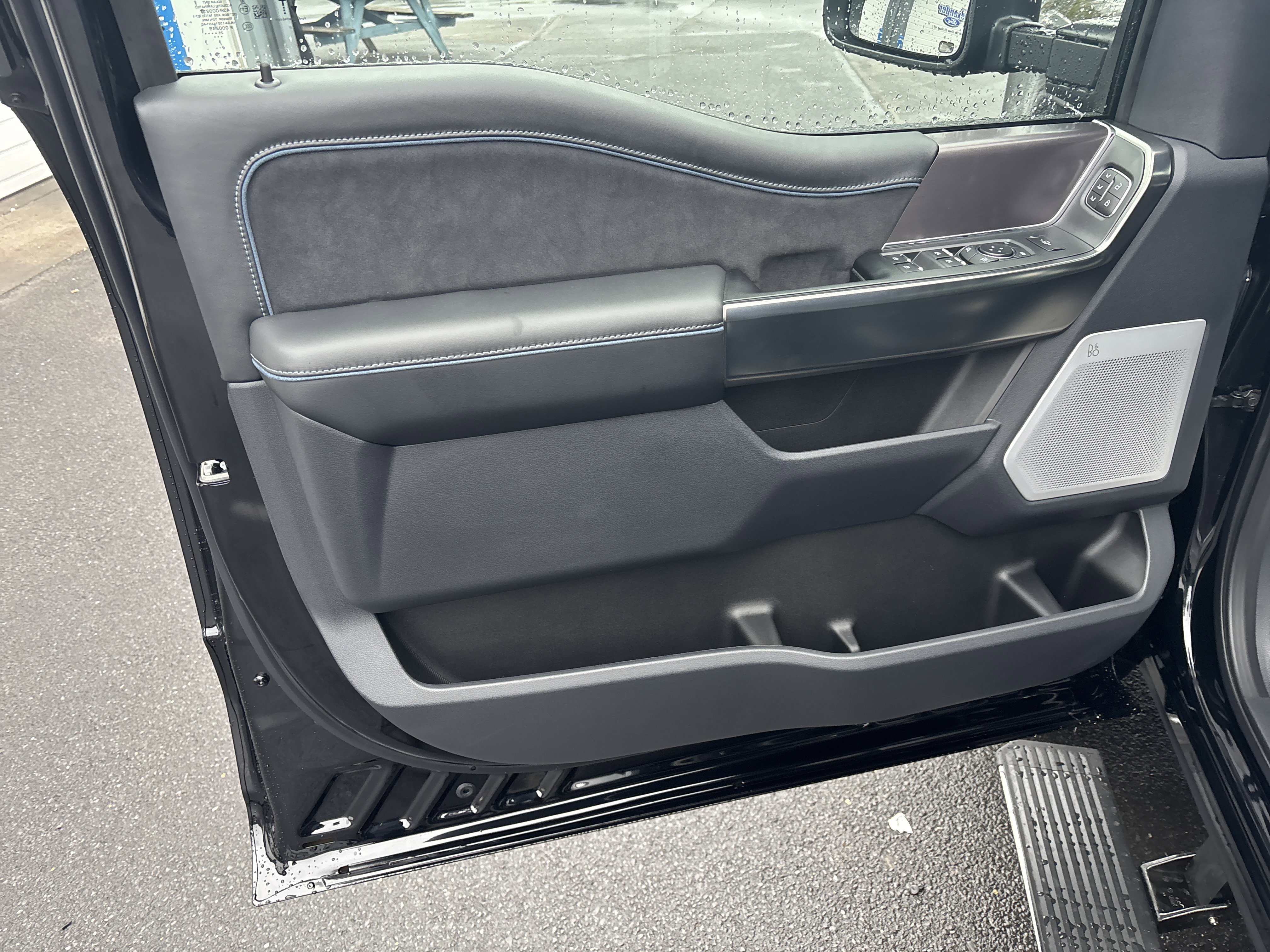 New 2026 Ford F250 Platinum image 16