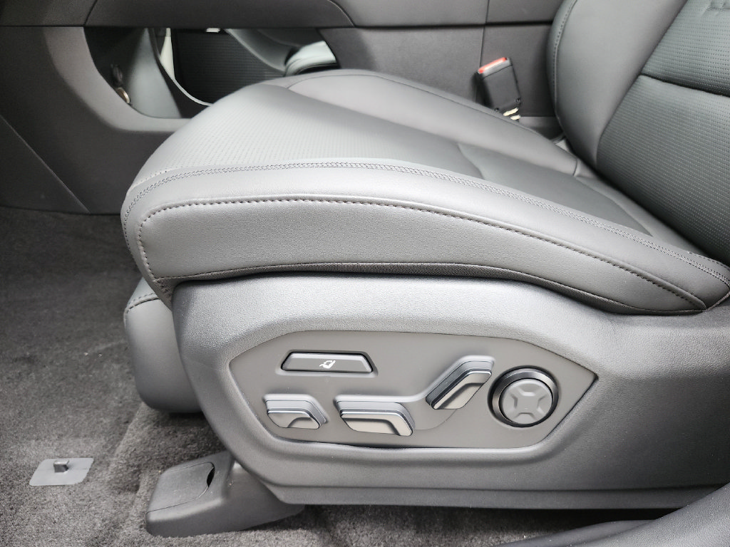 New 2027 Hyundai Santa Fe Calligraphy FWD image 27
