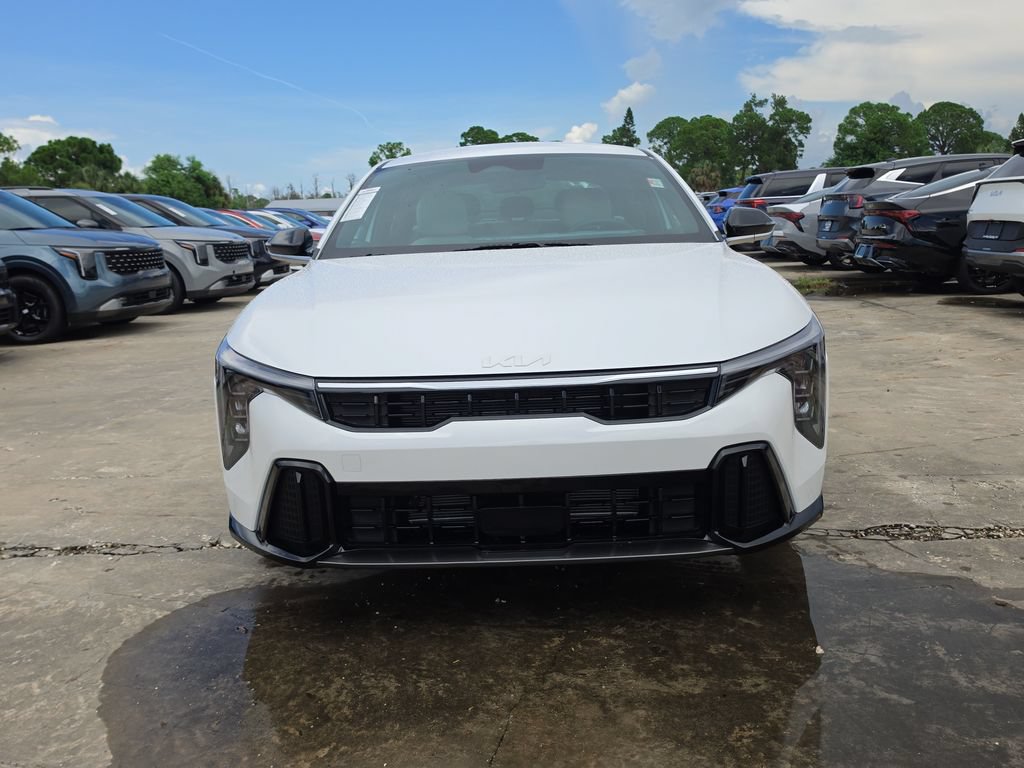 New 2026 Kia K4 GT-Line Turbo FWD image 3