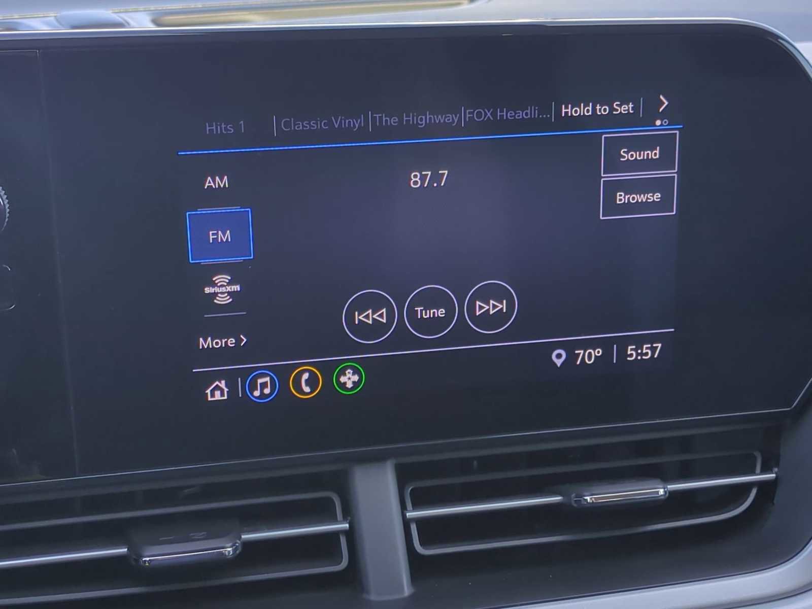 Used 2024 Chevrolet Trax LS image 13