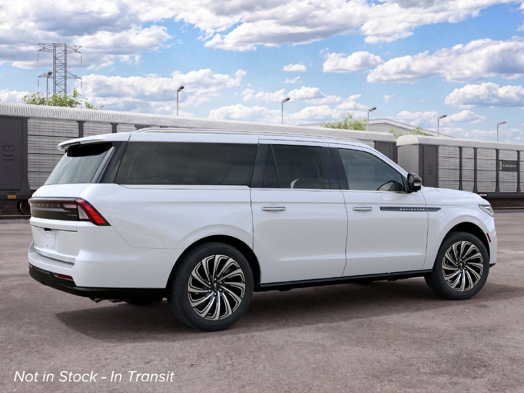 New 2027 Lincoln Navigator L Black Label AWD/4WD image 6