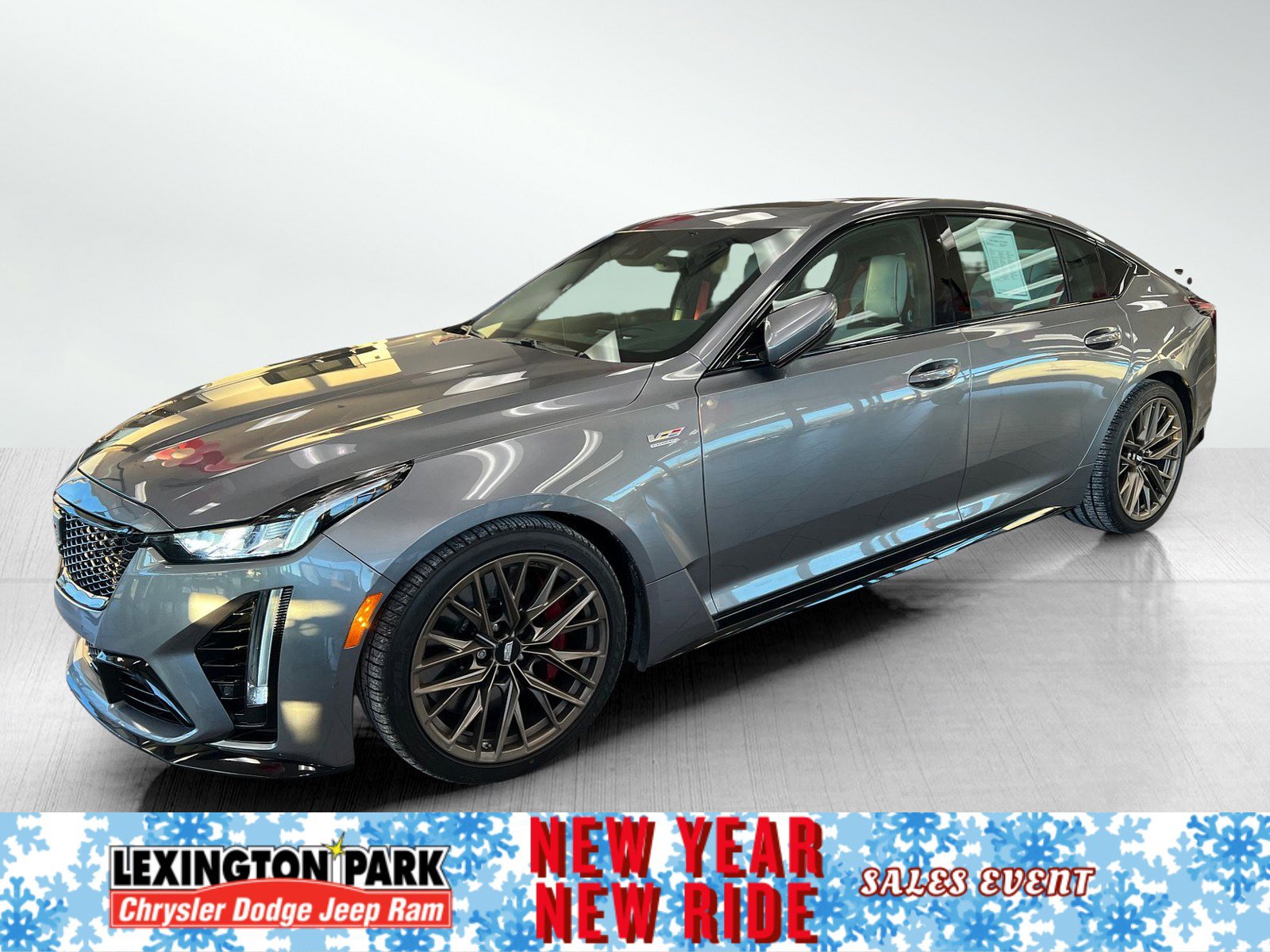 Used 2022 Cadillac CT5 V Blackwing image 2