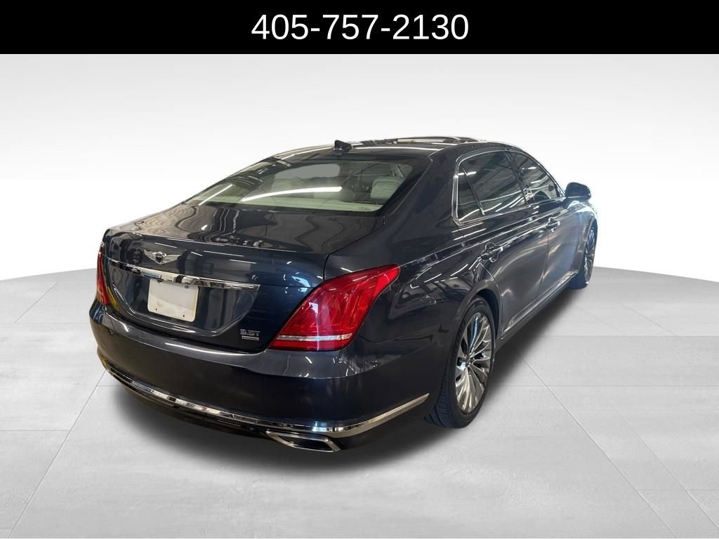 Used 2017 Genesis G90 3.3T Premium image 3